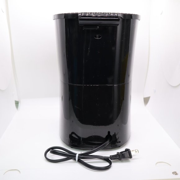 Black & Decker Coffee Maker ONLY CM0750 5 Cup tested and working for parts - Picture 6 of 15